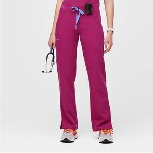 Figs Raspberry Sorbet Kade™ Tall Cargo Scrub Pants NWT